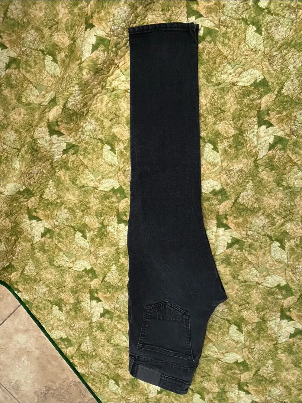 Aeropostale Men’s Charcoal Slim Jeans